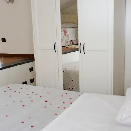 Semesterbostad Tra Le Mura Levanto