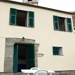 別荘 Tra Le Mura