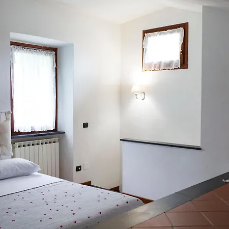 Tra Le Mura Hébergement de vacances