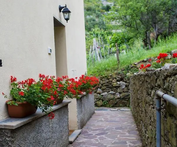 Tra Le Mura * Levanto