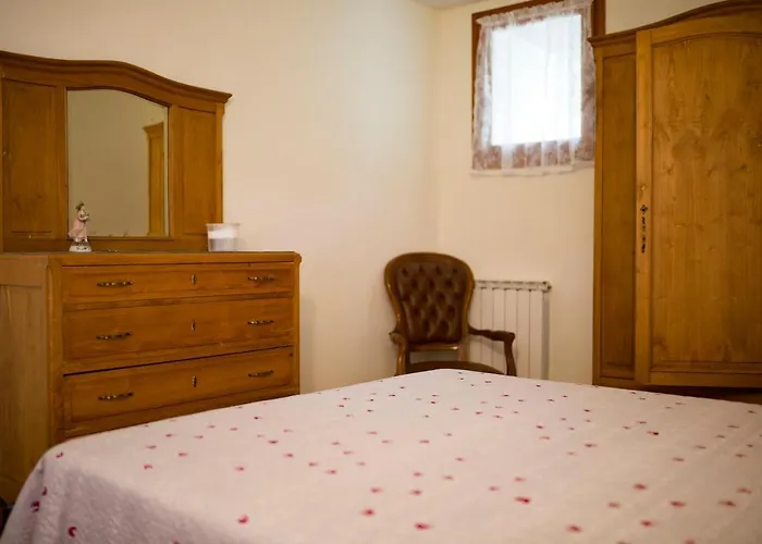 Nyaraló Tra Le Mura