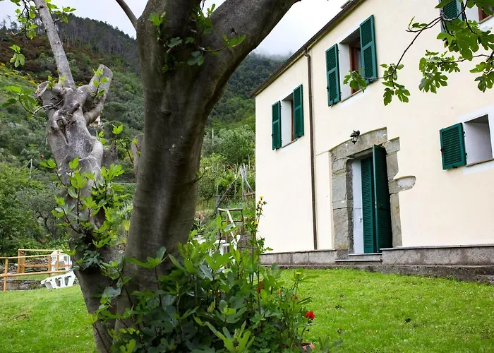 Tra Le Mura * Levanto